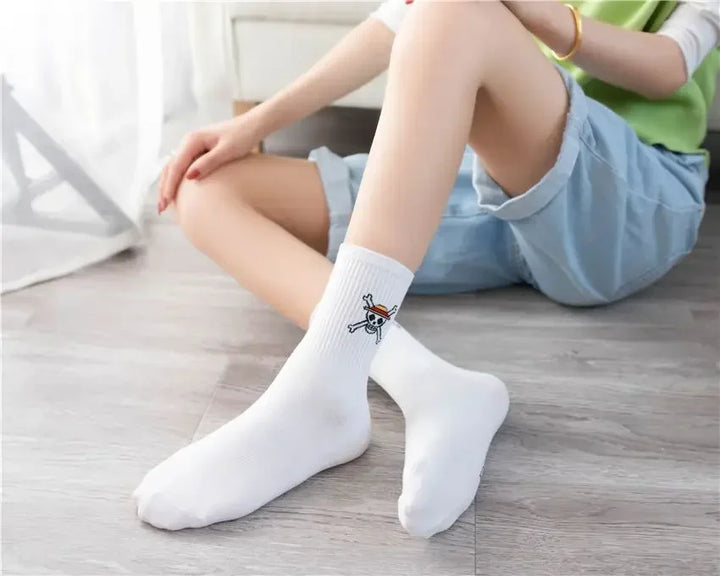 White socks with Chopper from One Piece, embroidered wanted poster, cotton